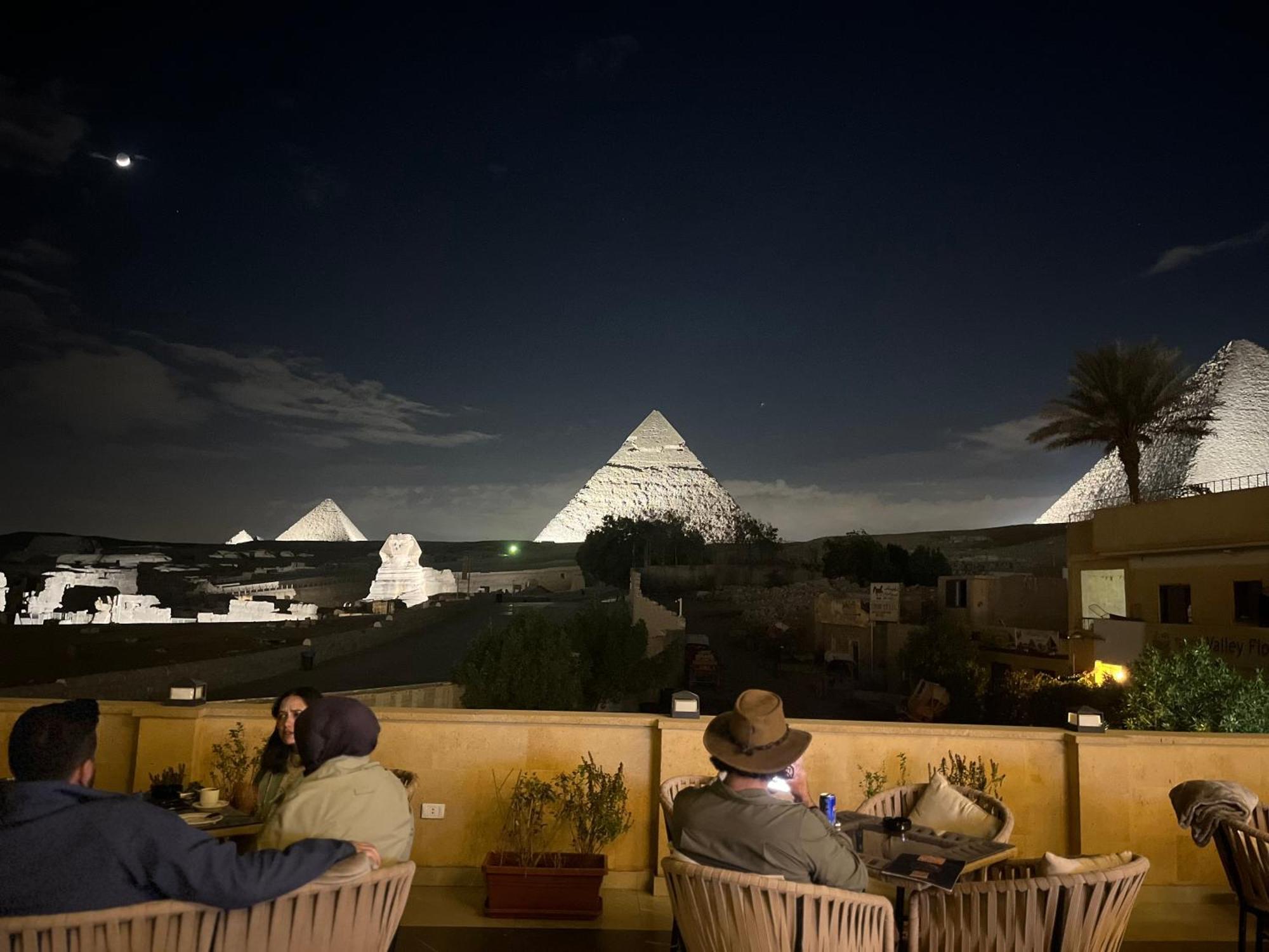 Отель The Gate Front Pyramids & Sphinx View *