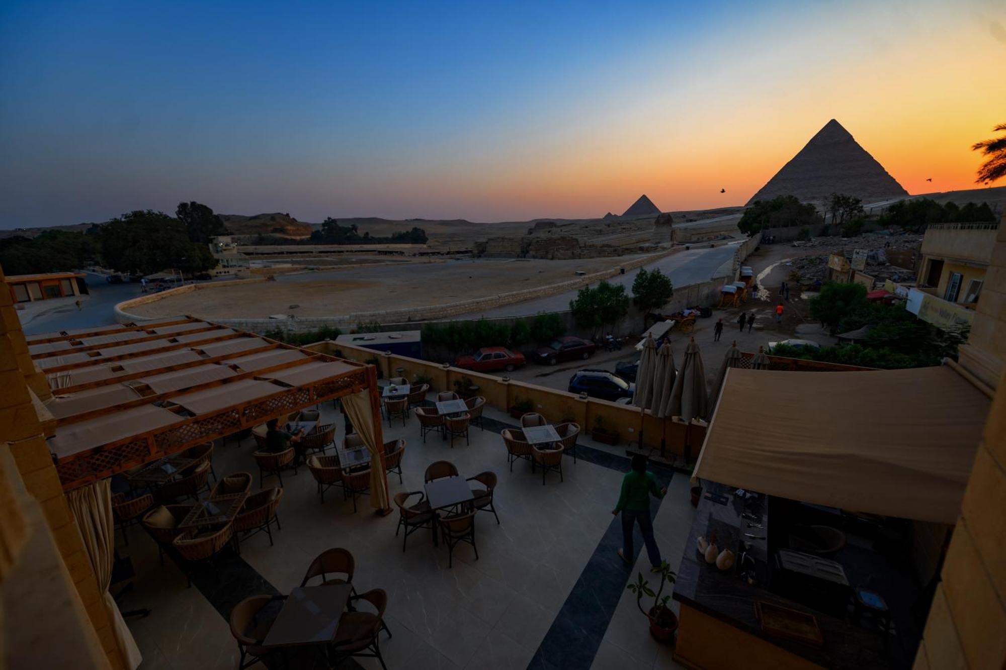 The Gate Front Pyramids & Sphinx View Отель *